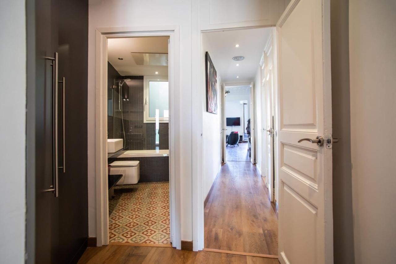 41ari1045- Fantastic And Super Spacious 3bed In The Center Apartment Barcelona